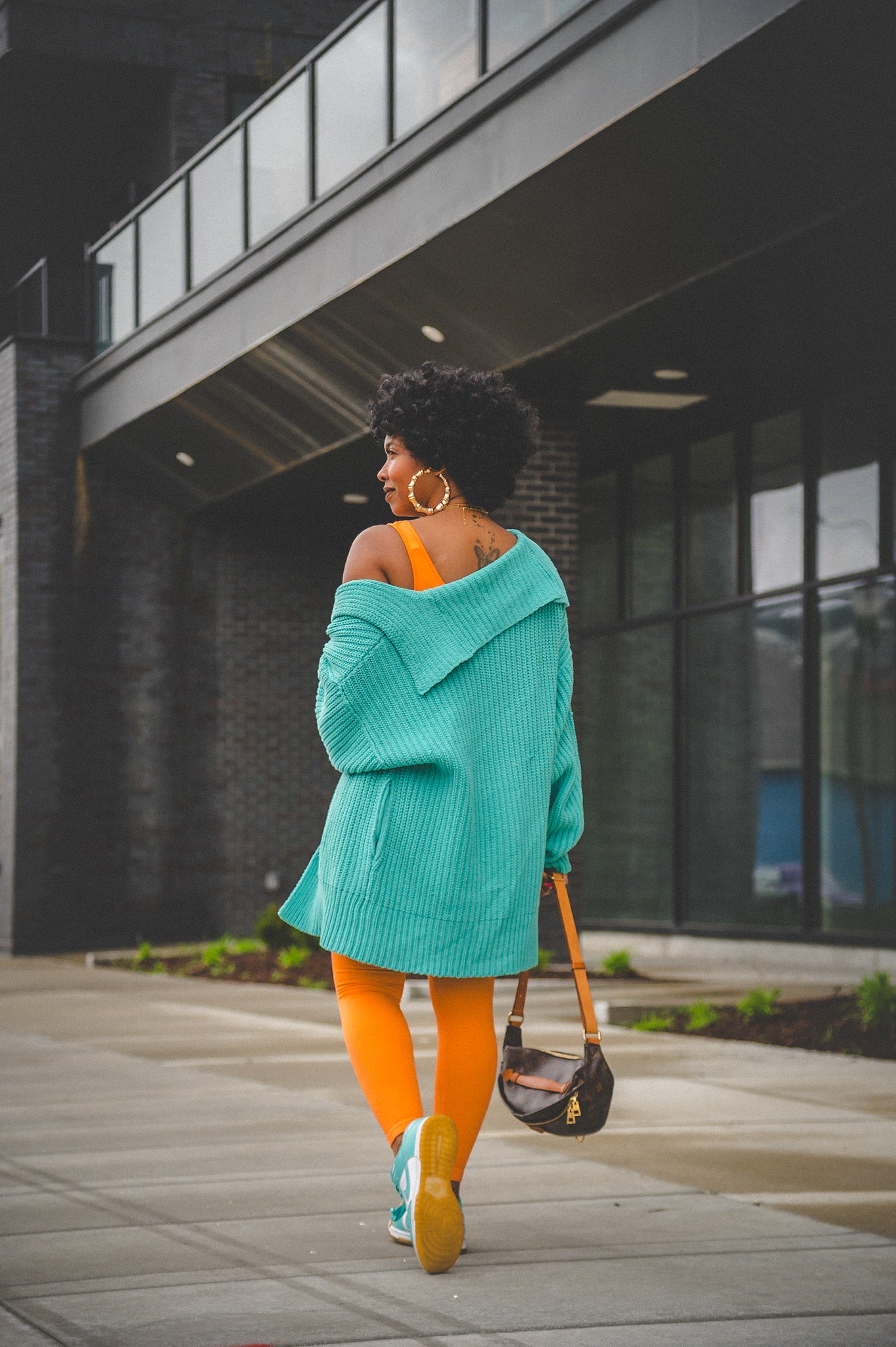 RIBBED ORANGE V-NECK SLEEVELESS JUMPSUIT
