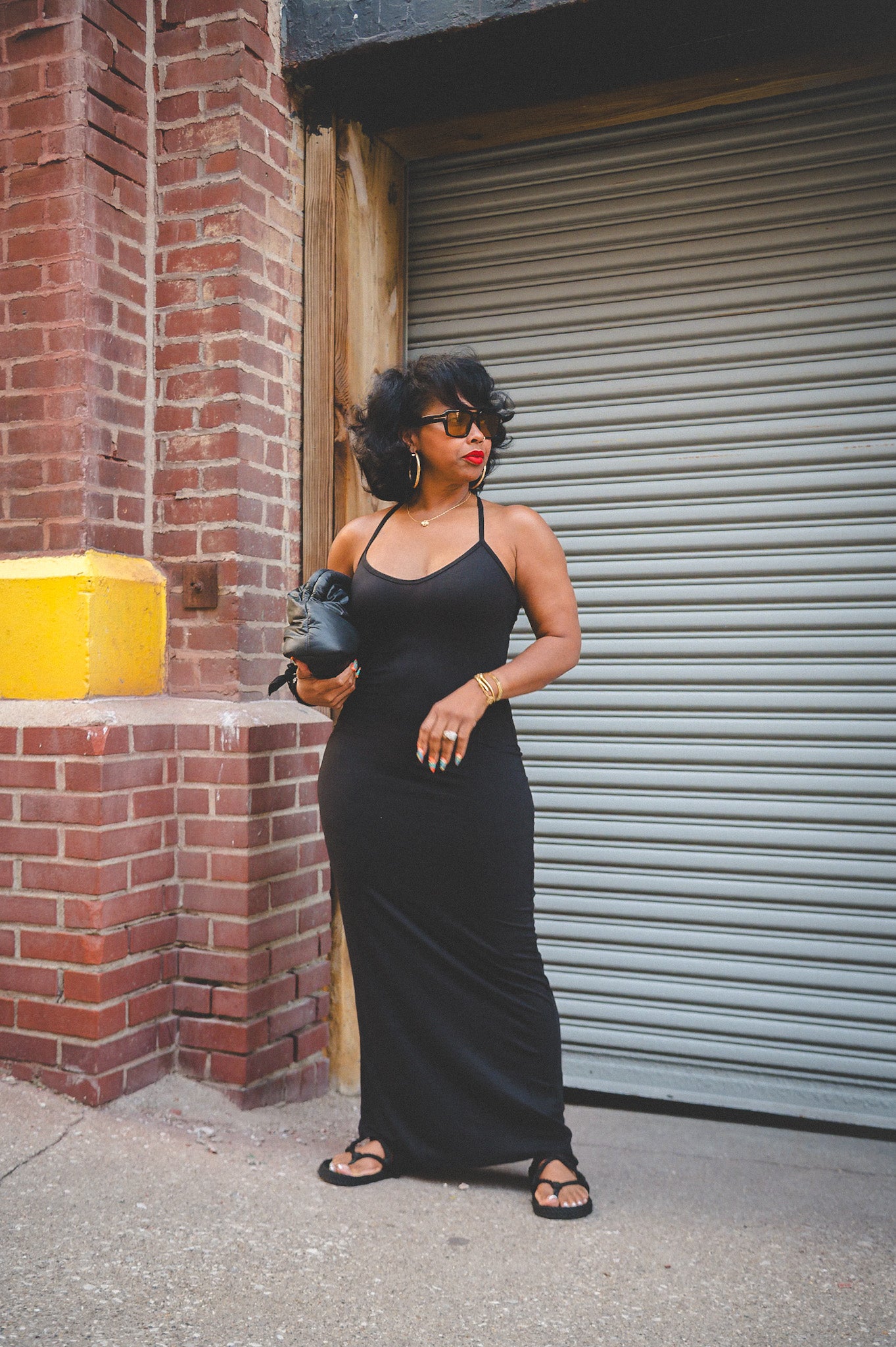 Basics - BLACK DRESS