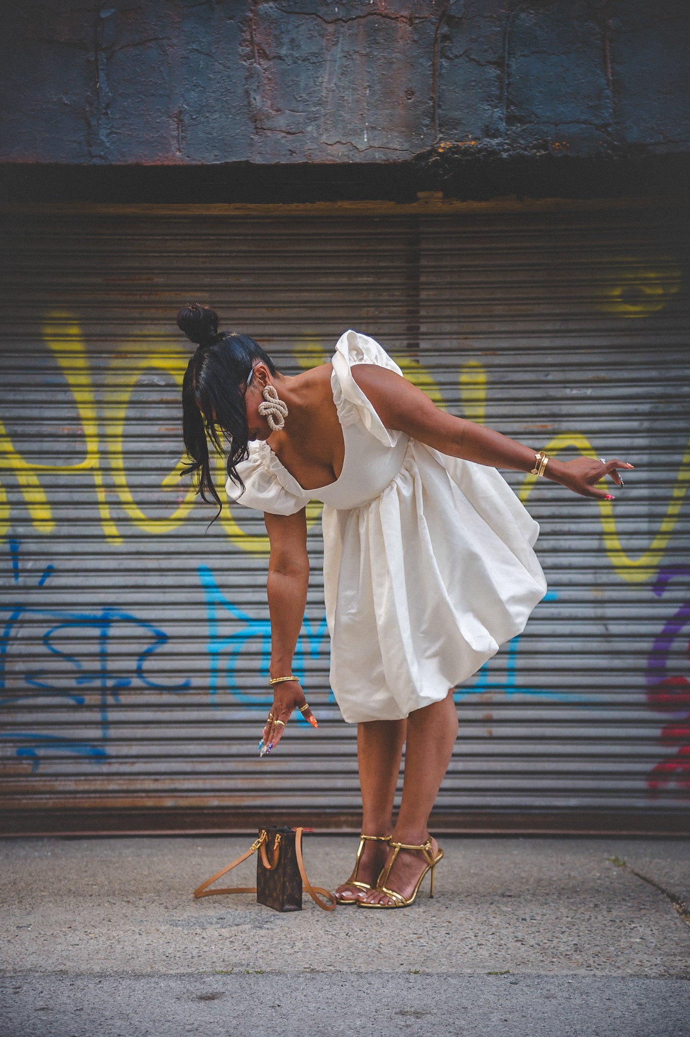 SALE-Ivory Ruffle Sleeve Bubble Dress